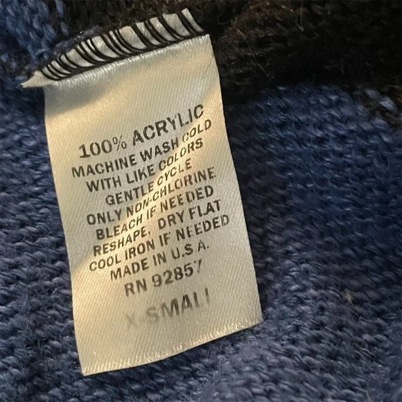 ABSOLUTELY Cropped Striped Black and Blue Women's Sweater - Picture 5 of 8